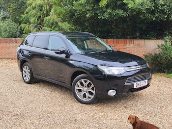 2015 (15) - 2.0h GX4hs Plug-In Hybrid with Full Service History Auto 5-Door