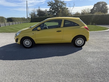 Used Vauxhall Corsa 2011 for sale - 76017019: Photo