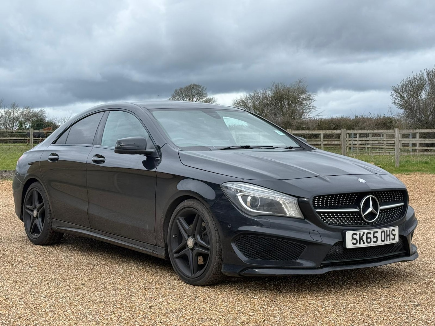 Used Mercedes-Benz CLA 2015 for sale - 77640952: Photo 2