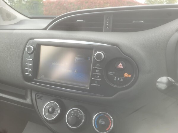 Used Toyota Yaris 2019 for sale - 74387071: Photo 11