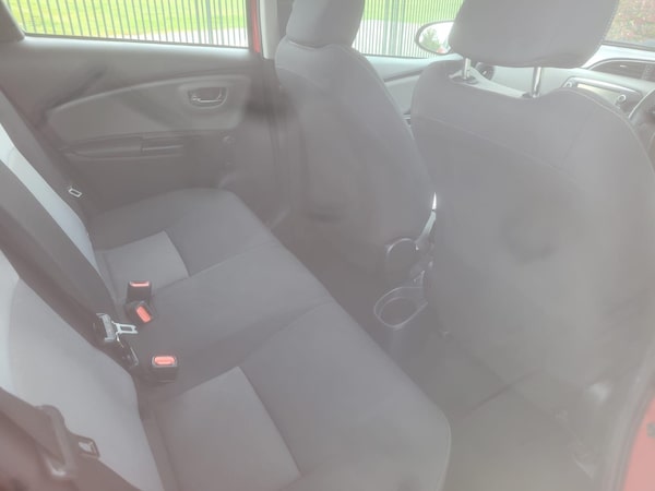 Used Toyota Yaris 2019 for sale - 74387071: Photo 5