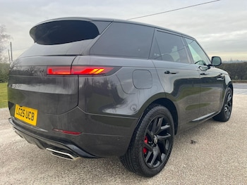 Used Land Rover Range Rover Sport 2025 for sale - 77170701: Photo