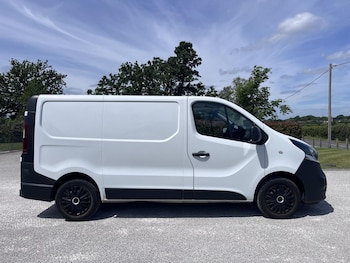 Used Vauxhall Vivaro 2015 for sale - 78644005: Photo