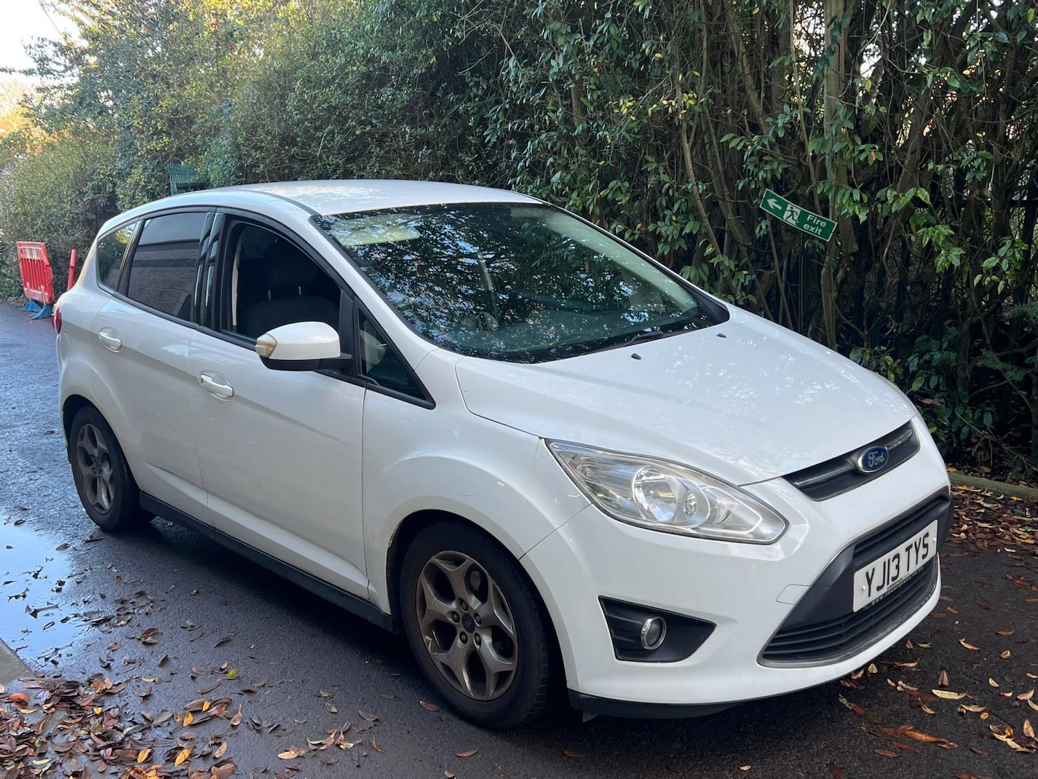 Used Ford C-Max 2013 for sale - 77019988: Photo 4