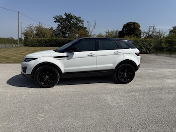 Used Land Rover Range Rover Evoque 2018 for sale - 75556225: Photo