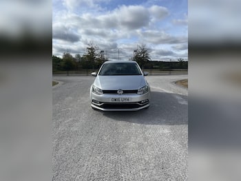 Used Volkswagen Polo 2016 for sale - 79572048: Photo
