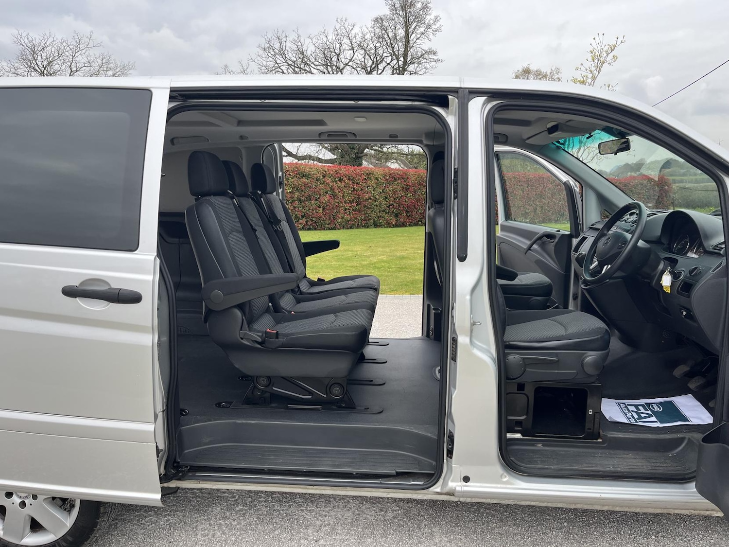 Used Mercedes-Benz Vito 2014 for sale - 77592394: Photo 13