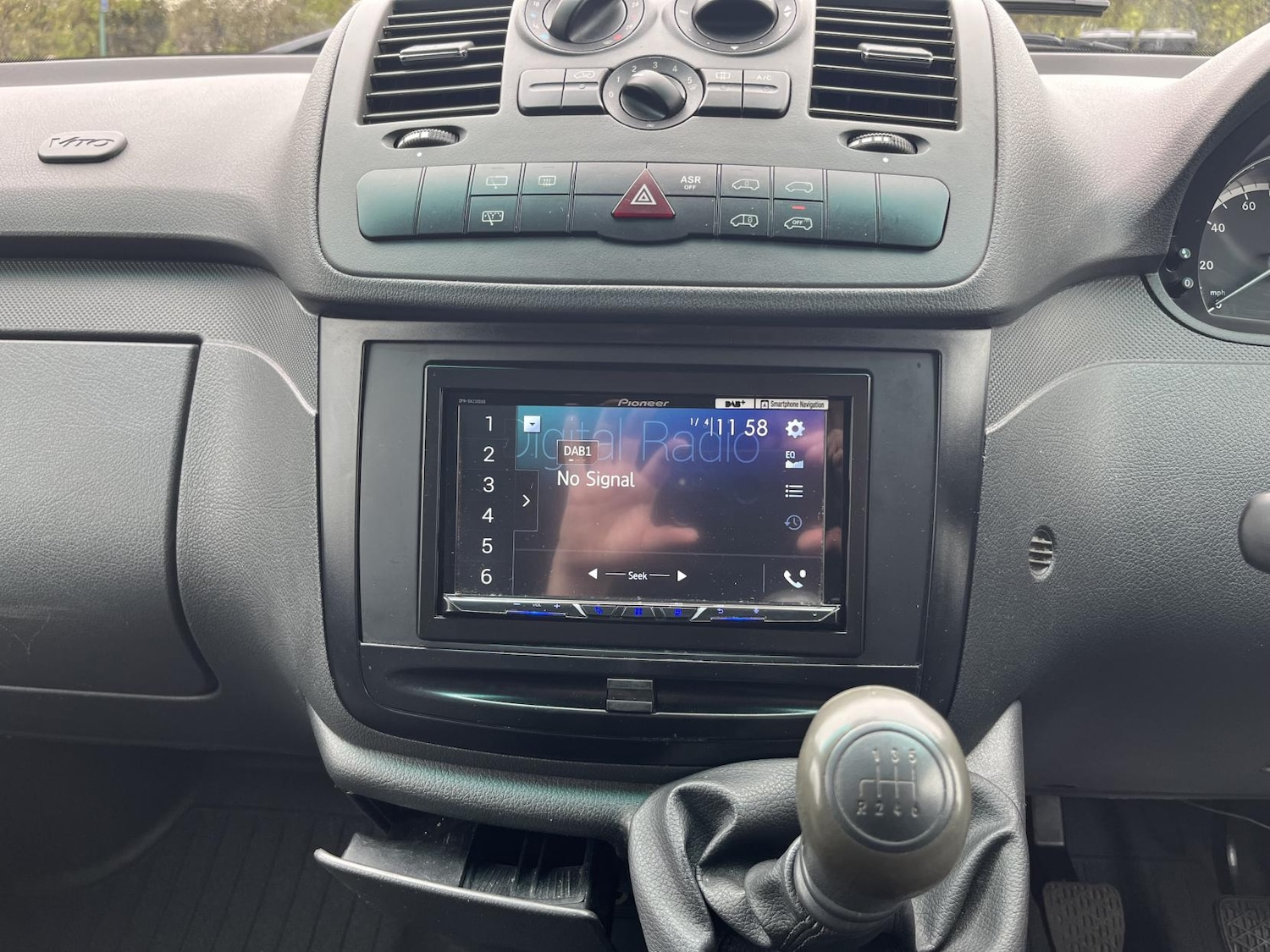 Used Mercedes-Benz Vito 2014 for sale - 77592394: Photo 16