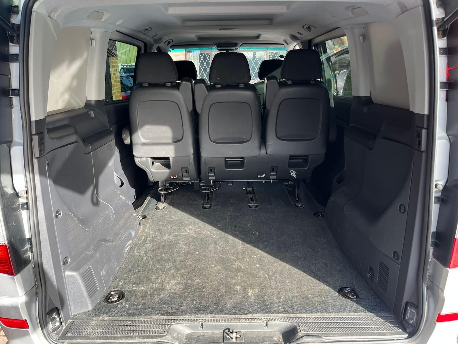 Used Mercedes-Benz Vito 2014 for sale - 77592394: Photo 2