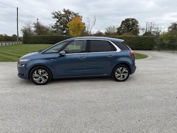 Used Citroen C4 Picasso 2013 for sale - 76199629: Photo 4