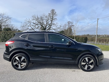 Used Nissan Qashqai 2016 for sale - 77629022: Photo