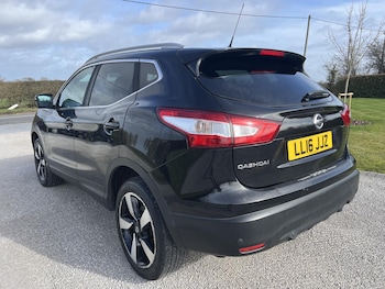Used Nissan Qashqai 2016 for sale - 77629022: Photo