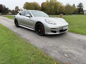 Porsche - Panamera