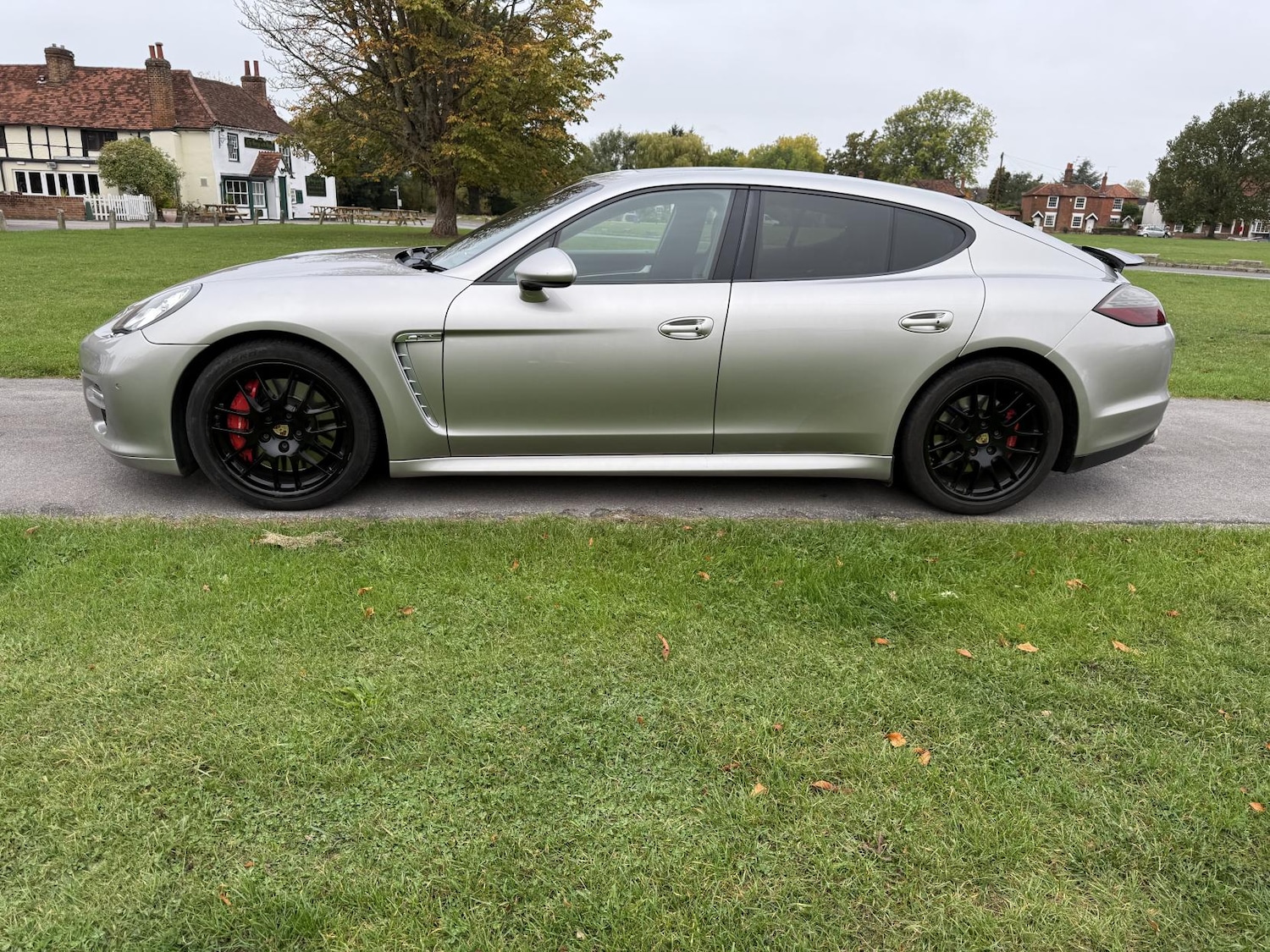 Used Porsche Panamera 2010 for sale - 76162166: Photo 4