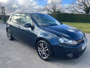 Used Volkswagen Golf 2009 for sale - 77225339: Photo