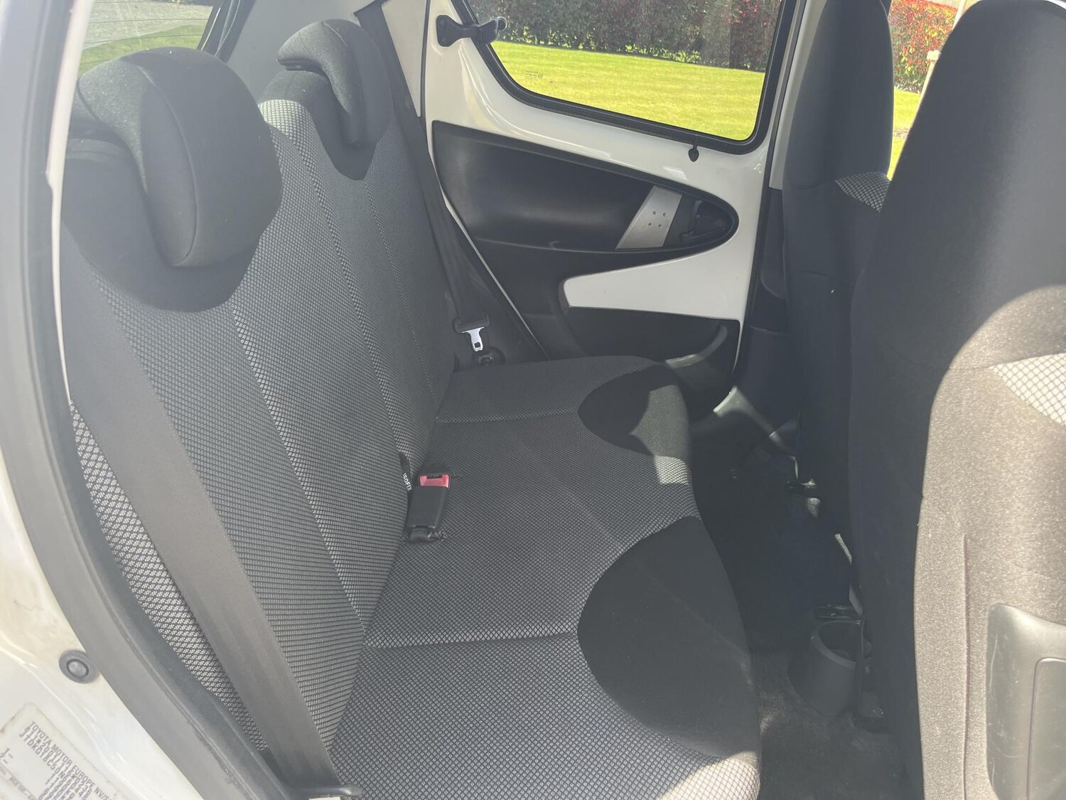 Used Toyota AYGO 2012 for sale - 78025646: Photo 10