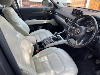 Used Mazda CX-5 2017 for sale - 78387002: Photo