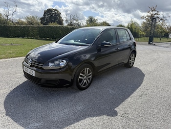 Used Volkswagen Golf 2010 for sale - 75910927: Photo