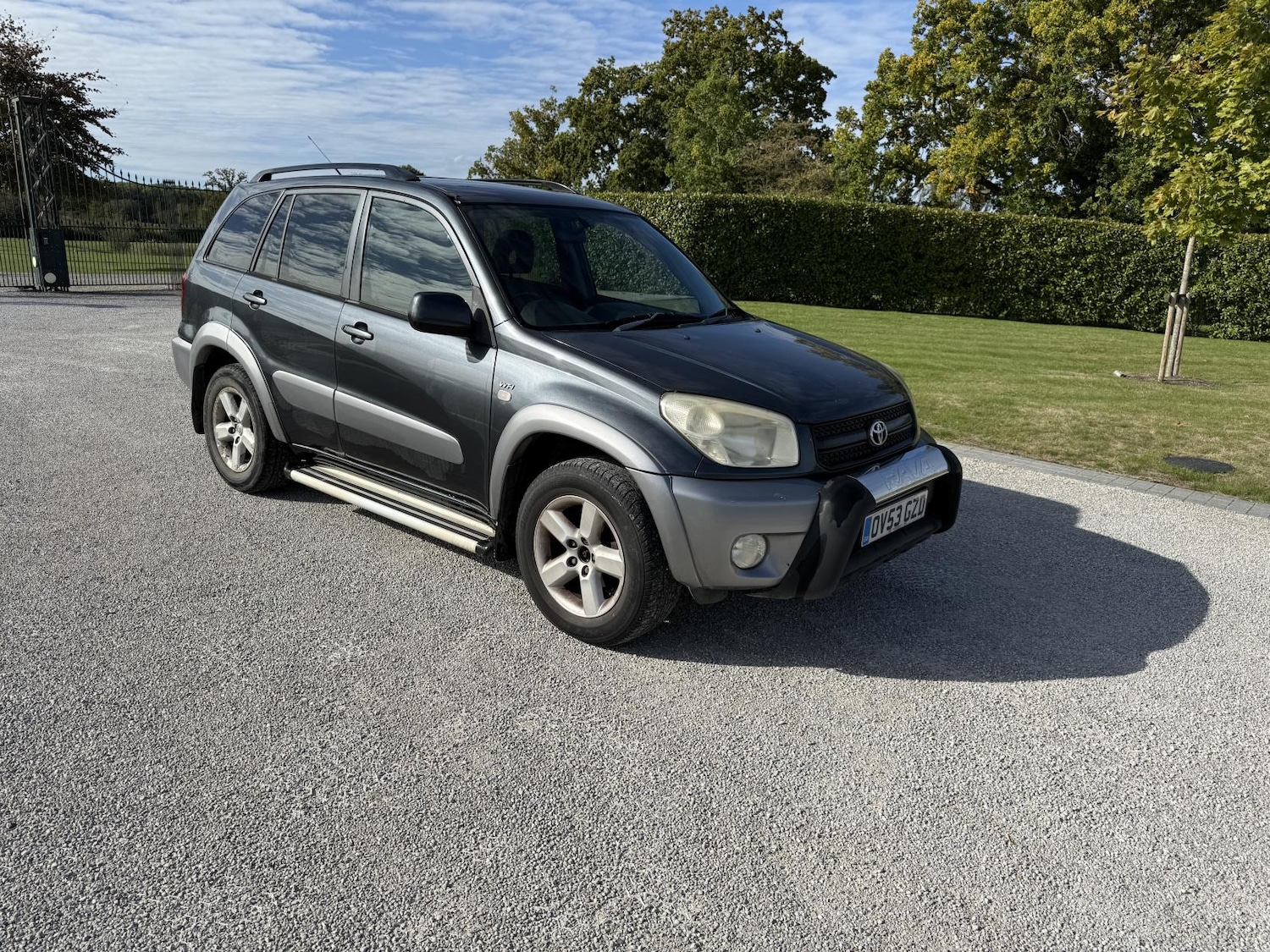 Used Toyota RAV4 2003 for sale - 76076495: Photo 1