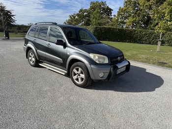 Used Toyota RAV4 2003 for sale - 76076495: Photo
