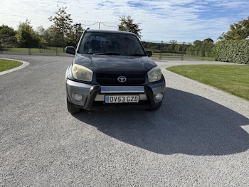 Used Toyota RAV4 2003 for sale - 76076495: Photo
