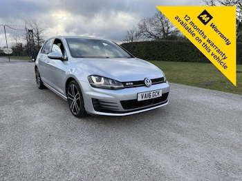 Used Volkswagen Golf 2016 for sale - 77300642: Photo