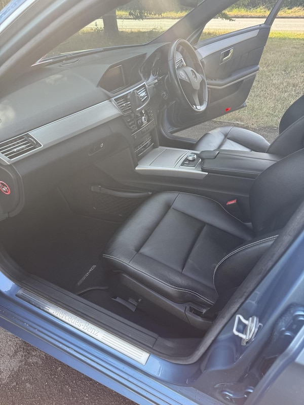 Used Mercedes-Benz E-Class 2011 for sale - 75406490: Photo 19