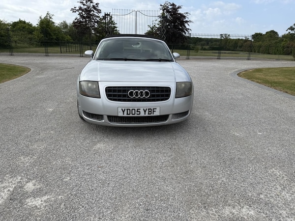 Used Audi TT 2005 for sale - 74645224: Photo 2