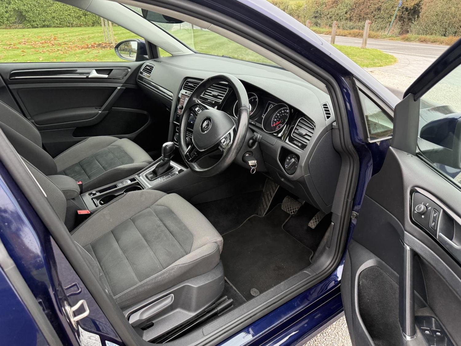 Used Volkswagen Golf 2018 for sale - 76249970: Photo 14