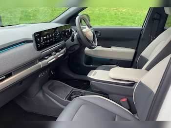 Used Kia EV3 2025 for sale - 77452889: Photo