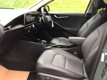 Used Kia Niro 2024 for sale - 74743055: Photo
