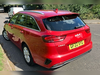 Used Kia Ceed 2022 for sale - 75489291: Photo