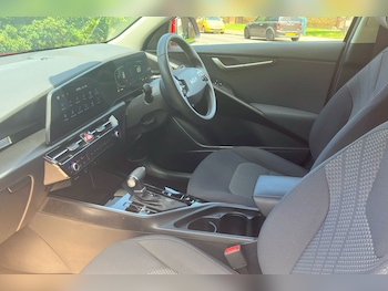 Used Kia Niro 2024 for sale - 78880906: Photo