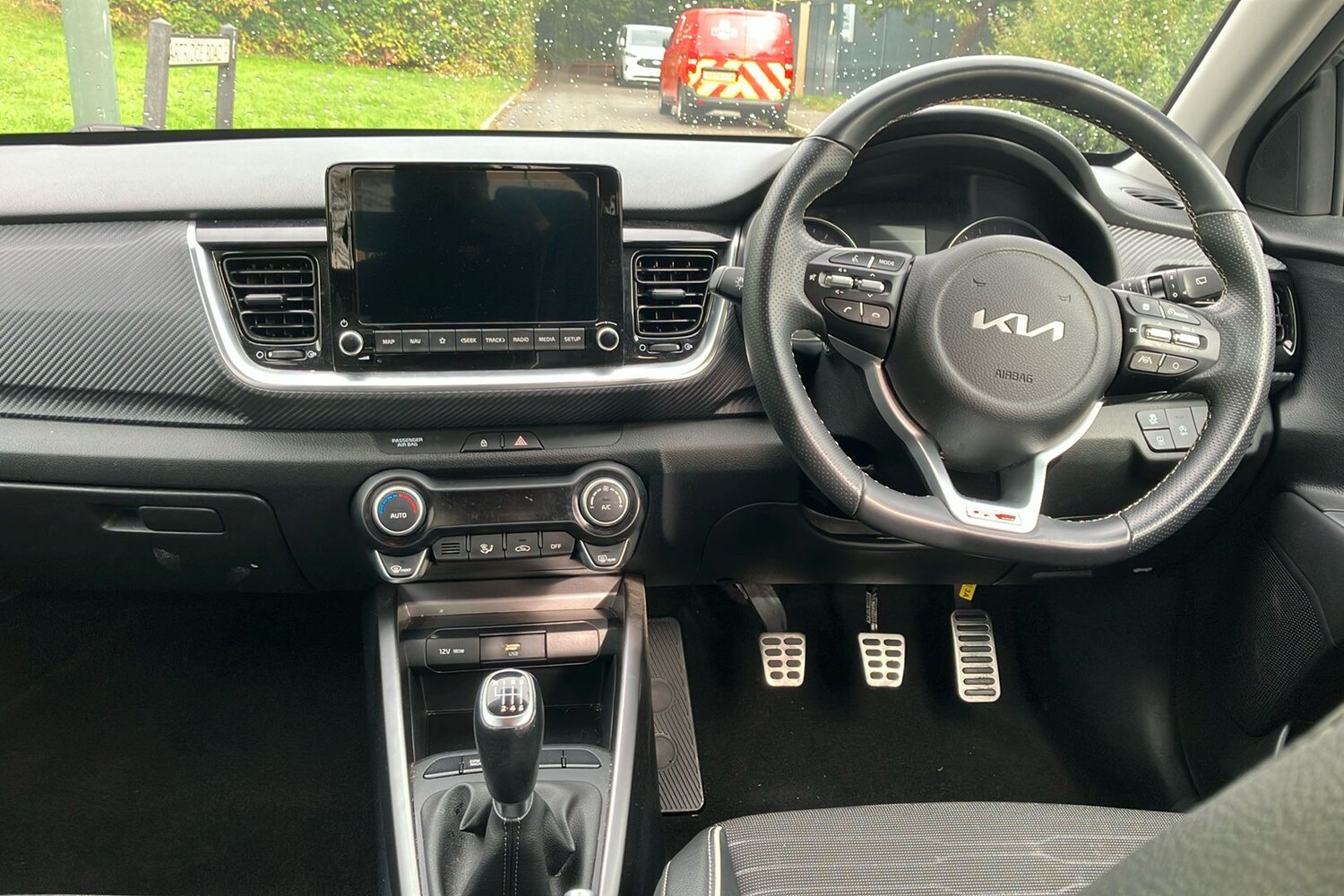 Used Kia Stonic 2022 for sale - 75834073: Photo 11