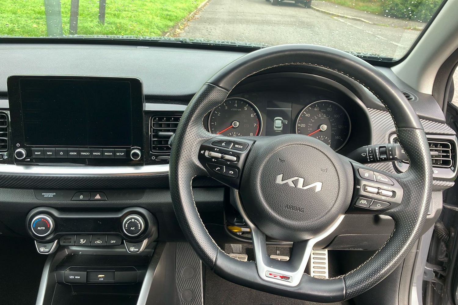 Used Kia Stonic 2022 for sale - 75834073: Photo 13