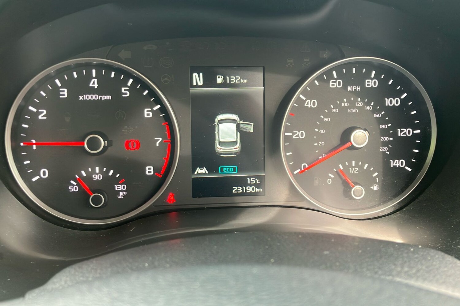 Used Kia Stonic 2022 for sale - 75834073: Photo 24