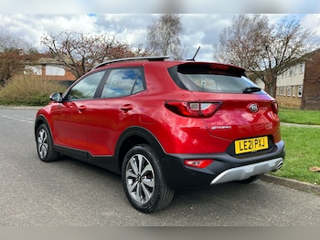 Used Kia Stonic 2021 for sale - 77886644: Photo