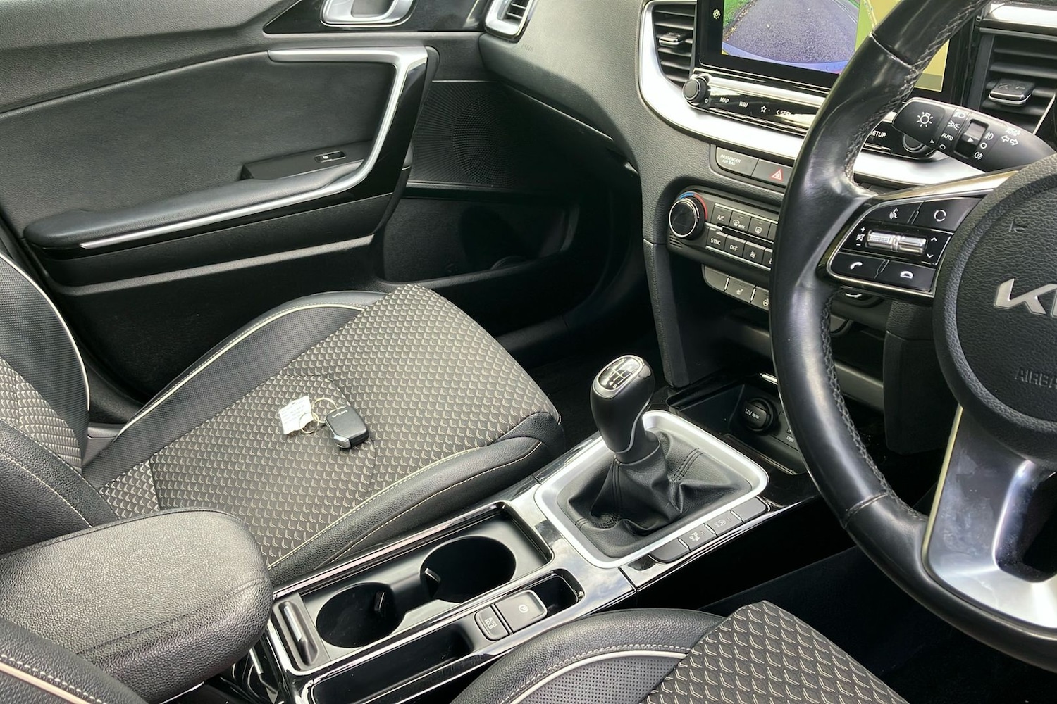 Used Kia XCeed 2022 for sale - 76455075: Photo 32