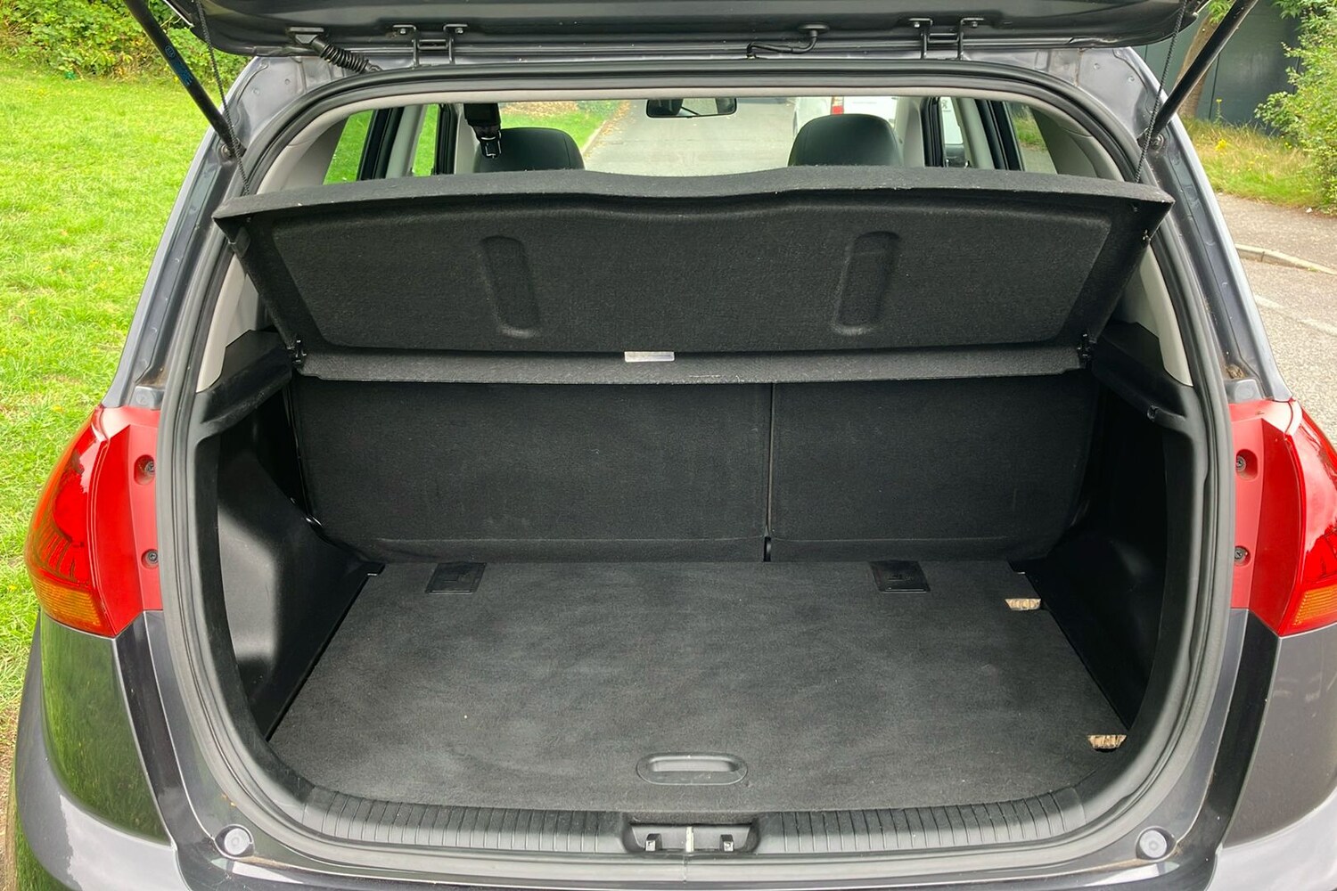 Vehicle 27