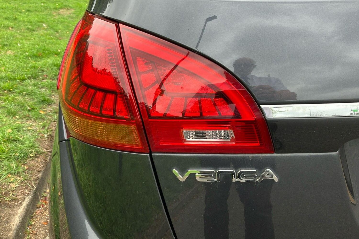 Vehicle 28