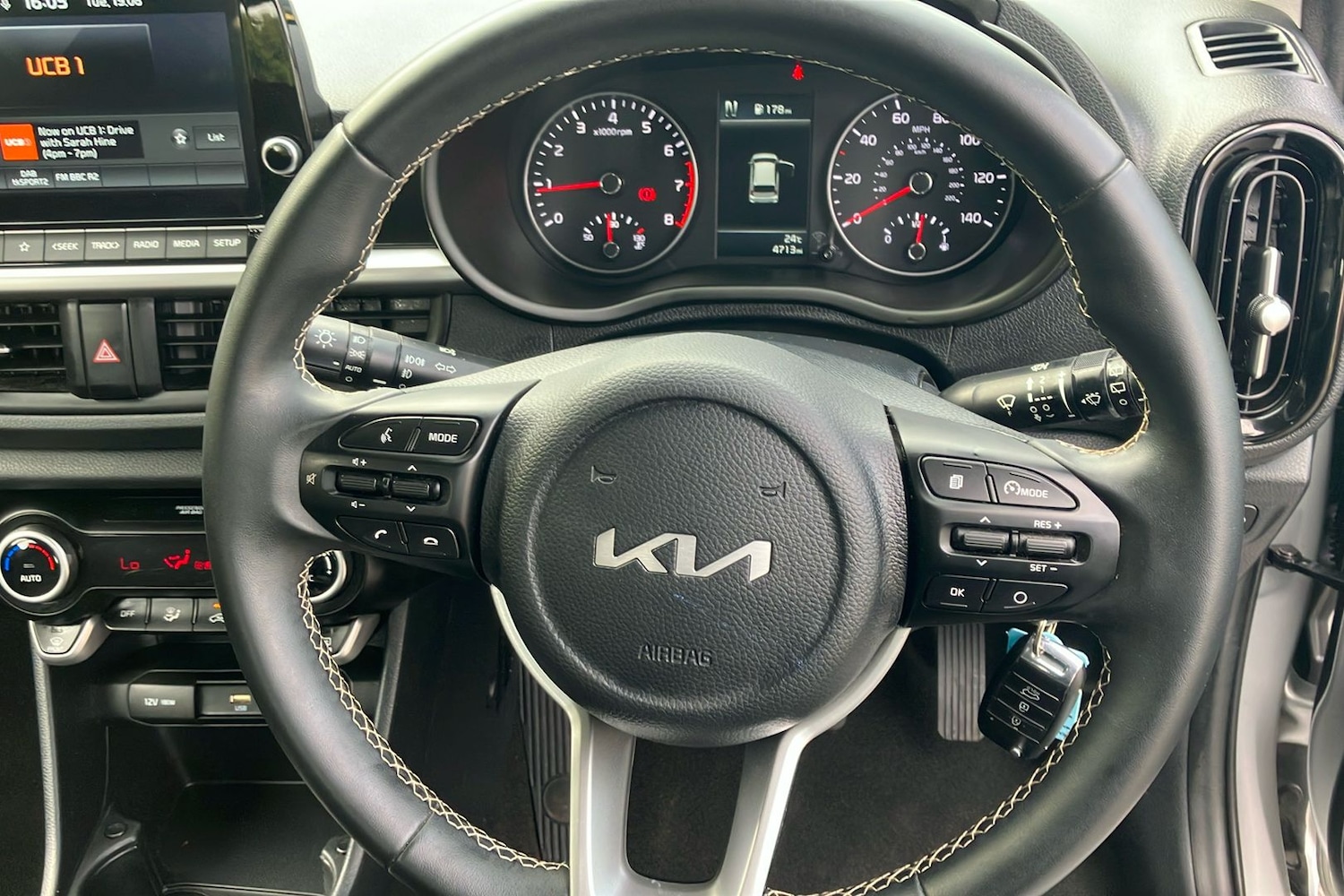Vehicle 33