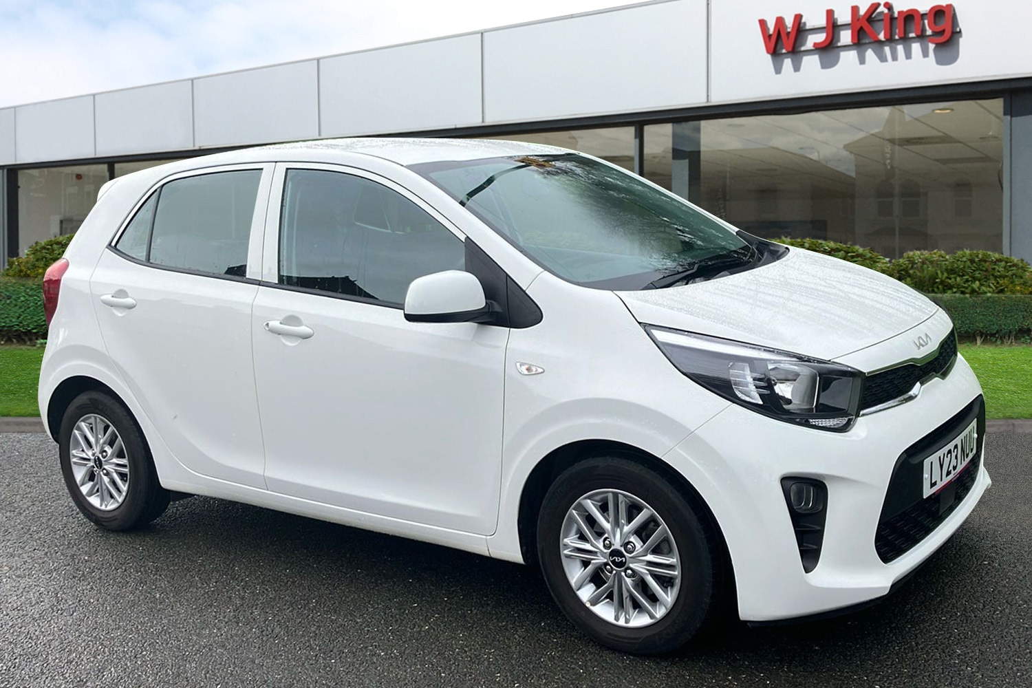 Used Kia Picanto 2023 for sale - 77629877: Photo 1