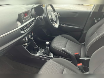 Used Kia Picanto 2023 for sale - 77629877: Photo