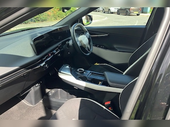 Used Kia EV6 2024 for sale - 75891432: Photo