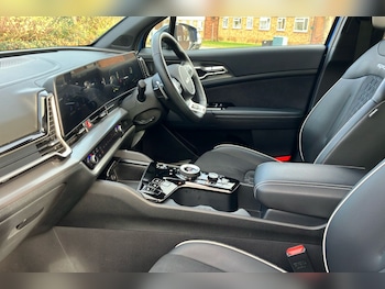 Used Kia Sportage 2023 for sale - 76612558: Photo