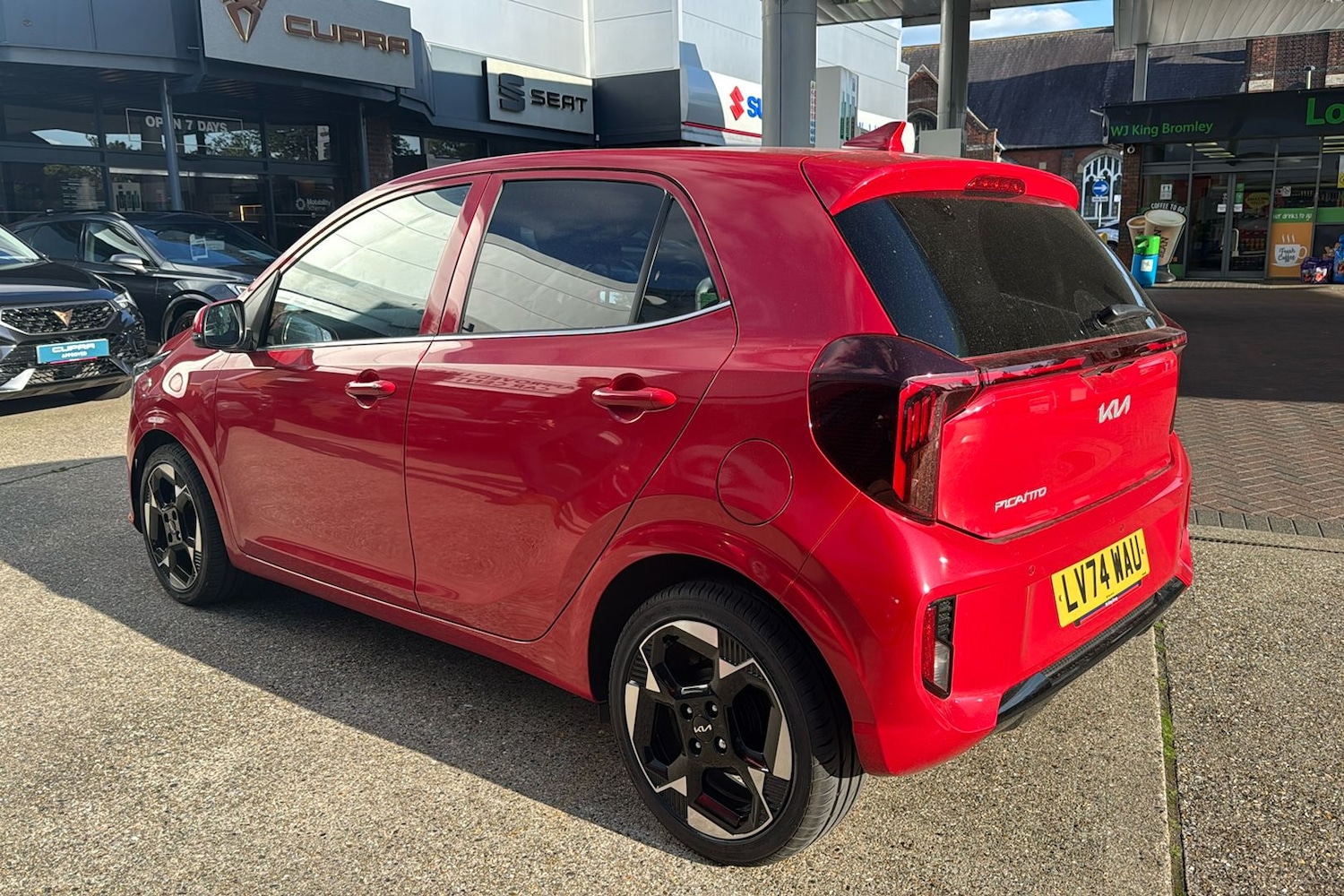 Used Kia Picanto 2024 for sale - 76627694: Photo 2