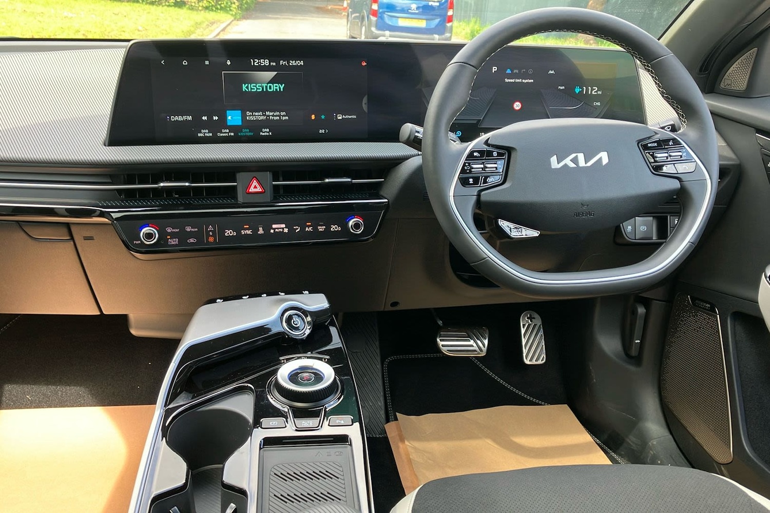 Used Kia EV6 2024 for sale - 76536495: Photo 11