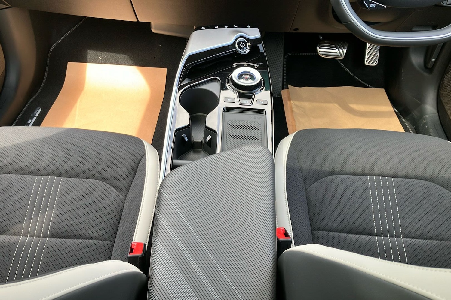 Used Kia EV6 2024 for sale - 76536495: Photo 26