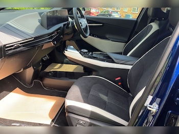 Used Kia EV6 2024 for sale - 76536495: Photo