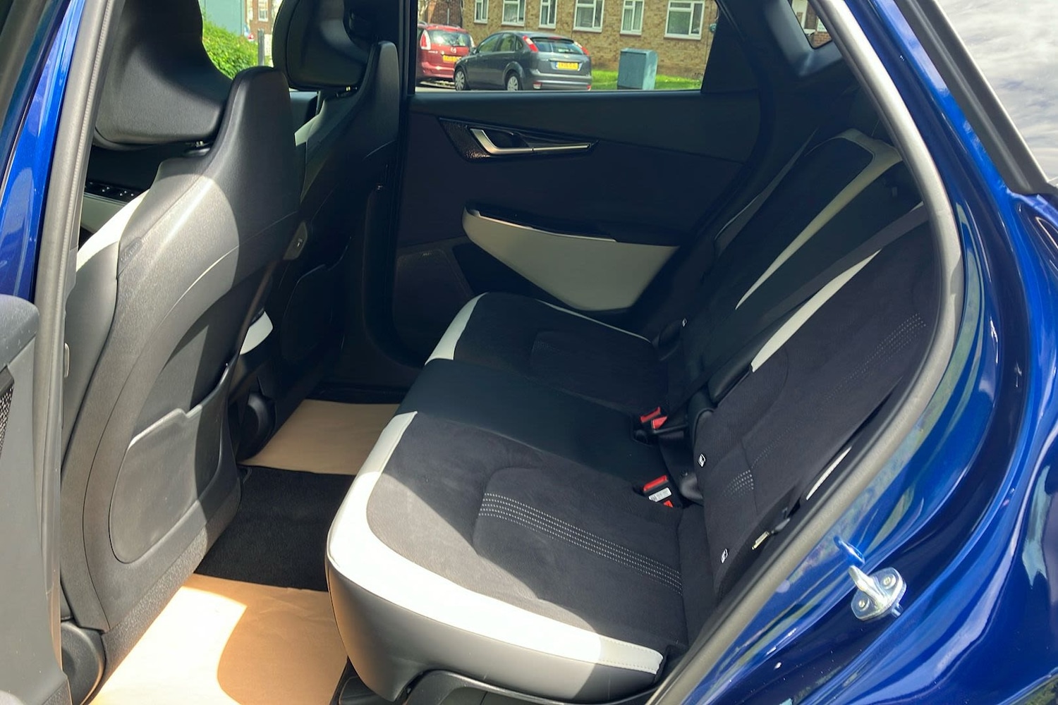 Used Kia EV6 2024 for sale - 76536495: Photo 5